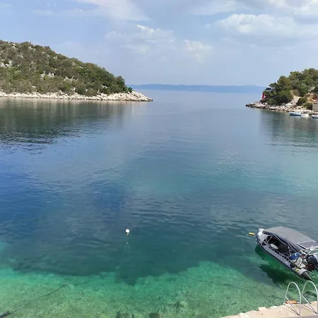 Kate * Lastovo